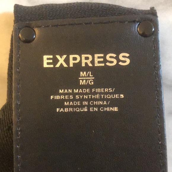 EXPRESS Shimmery Black Bow Belt (not red dress) - Picture 6 of 7